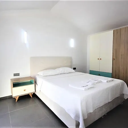 Hera Villa *