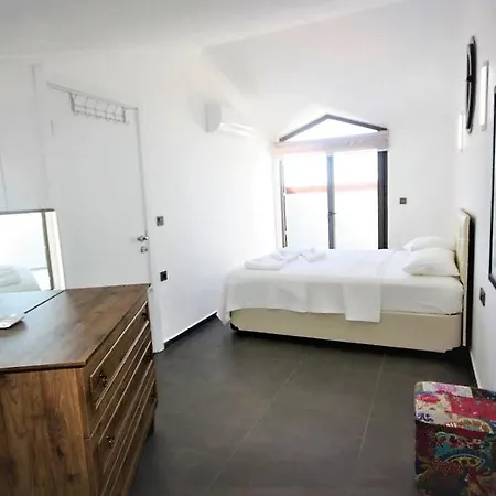 Hera Villa *